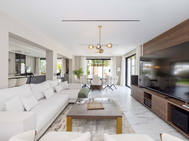 6 Bedrooms Villa in Málaga