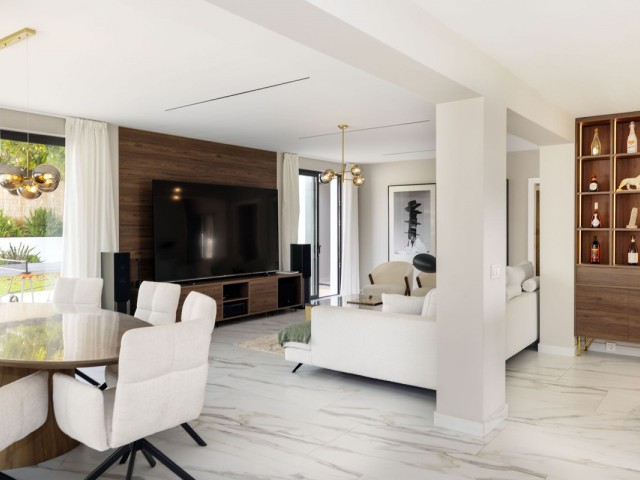 6 Bedrooms Villa in Málaga