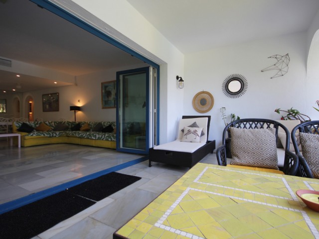 3 Bedrooms Apartment in Puerto de Cabopino