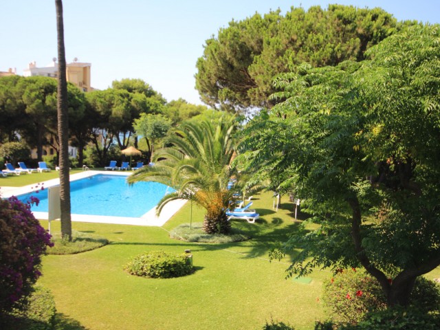 Huoneisto, Puerto de Cabopino, R5367055
