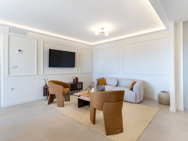 Apartment, Las Chapas, R5367142