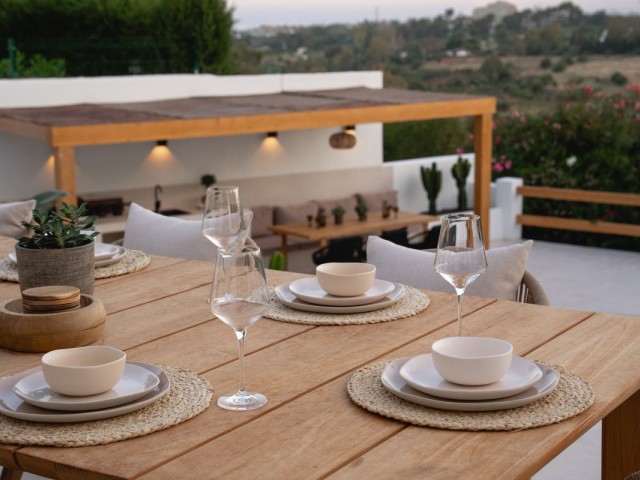 4 Bedrooms Villa in Guadalmina Alta