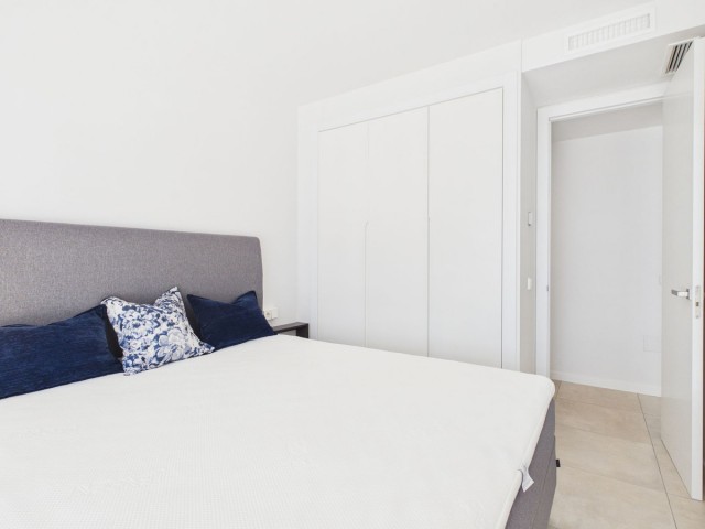4 Bedrooms Apartment in Estepona