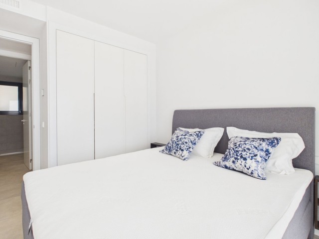 4 Bedrooms Apartment in Estepona
