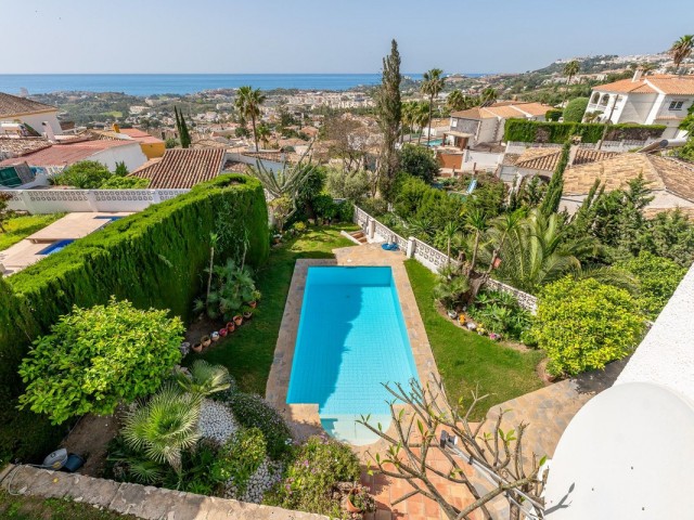 5 Soveroms Villa i Benalmadena