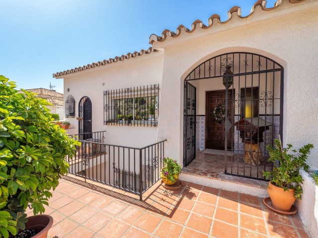 5 Soveroms Villa i Benalmadena