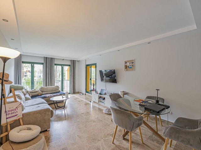 2 Bedrooms Apartment in San Pedro de Alcántara