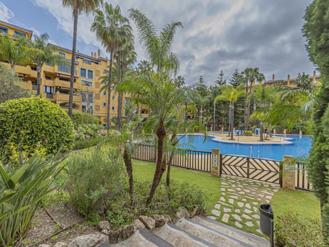 2 Bedrooms Apartment in San Pedro de Alcántara