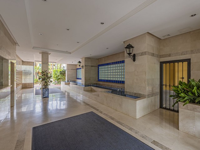 2 Bedrooms Apartment in San Pedro de Alcántara