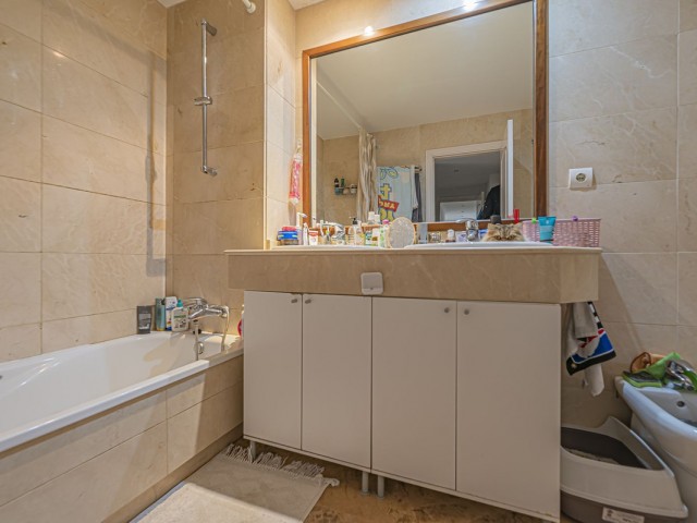 2 Bedrooms Apartment in San Pedro de Alcántara
