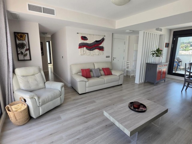 Penthouse avec 3 Chambres  à La Colina