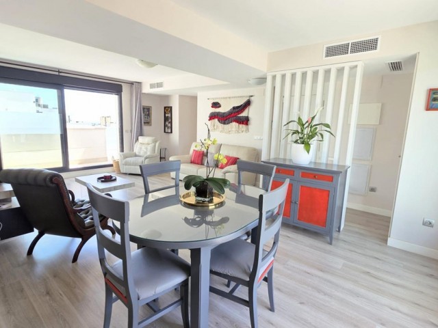 Penthouse avec 3 Chambres  à La Colina