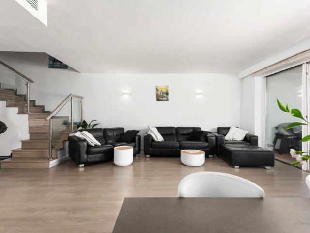 Reihenhaus La Quinta - R5132674