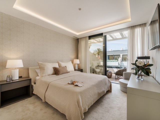 Villa avec 5 Chambres  à Puerto Banús
