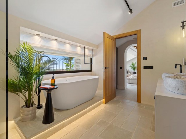 6 Sovrums Villa i Nueva Andalucía