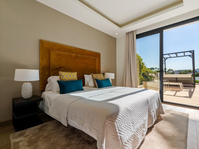 6 Bedrooms Villa in Nueva Andalucía