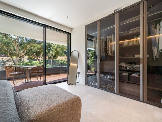 2 Bedrooms Apartment in Sotogrande