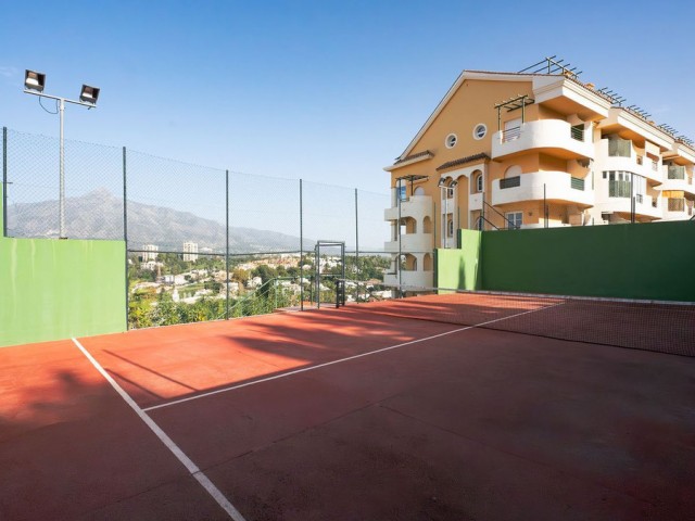 2 Slaapkamer Appartement in Nueva Andalucía