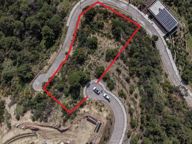 Plot, Benahavis