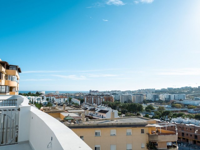 2 Bedrooms Apartment in Estepona