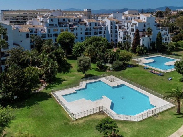 Apartamento, Puerto Banús