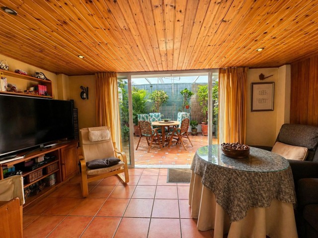 4 Bedrooms Townhouse in San Pedro de Alcántara