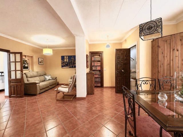 4 Bedrooms Townhouse in San Pedro de Alcántara