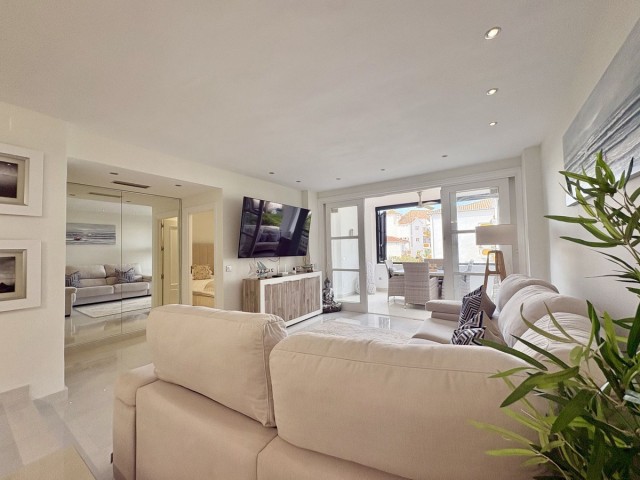 Appartement avec 2 Chambres  à Elviria