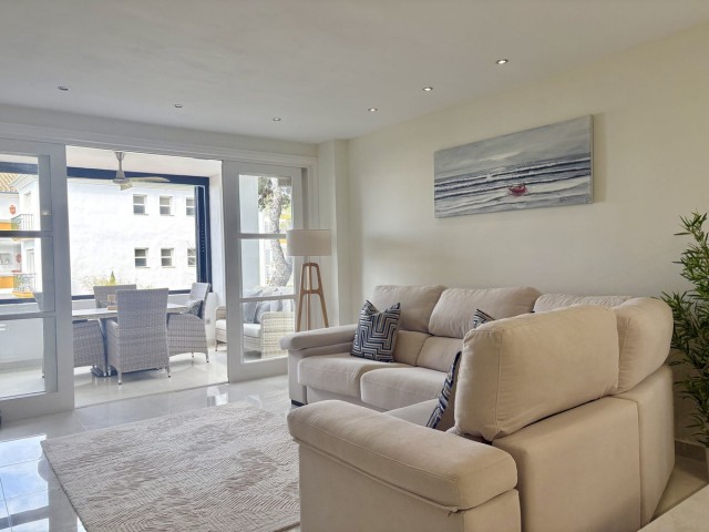 Appartement avec 2 Chambres  à Elviria