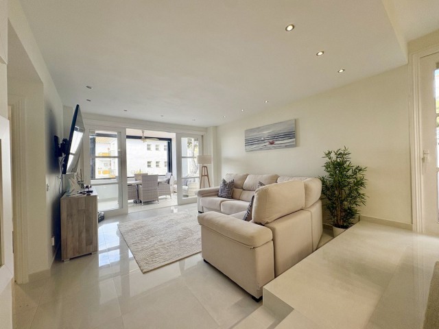 Appartement avec 2 Chambres  à Elviria