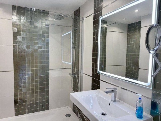 Appartement avec 2 Chambres  à Elviria