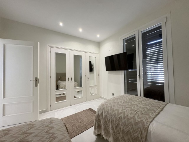 Appartement avec 2 Chambres  à Elviria