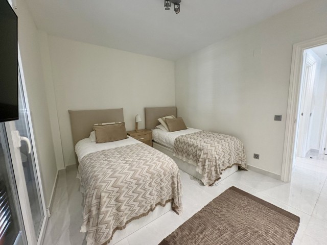 Appartement avec 2 Chambres  à Elviria