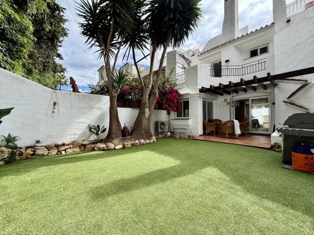 Rijtjeshuis, Nueva Andalucia
