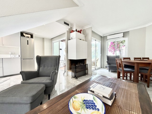 3 Slaapkamer Rijtjeshuis in Nueva Andalucía