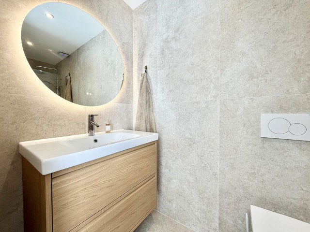 3 Slaapkamer Rijtjeshuis in Nueva Andalucía