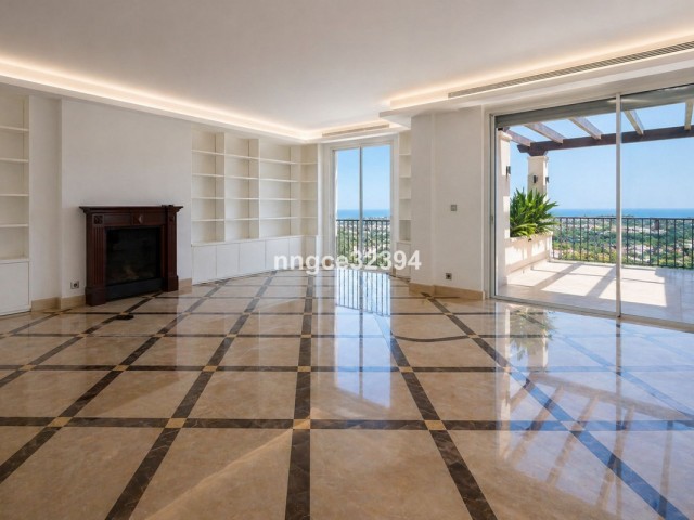 3 Bedrooms Apartment in Benahavís