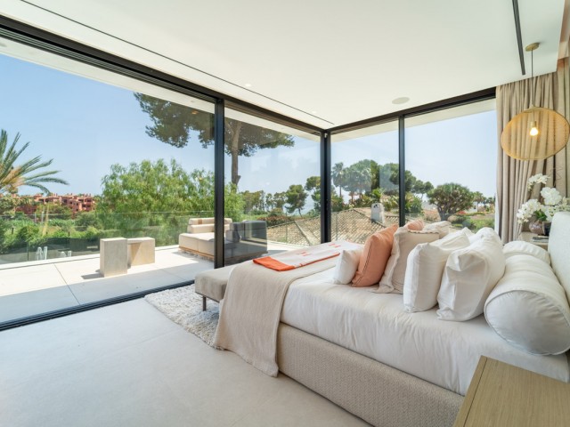 6 Bedrooms Villa in Los Monteros