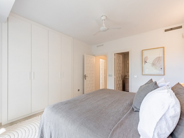 Villa avec 4 Chambres  à Istán