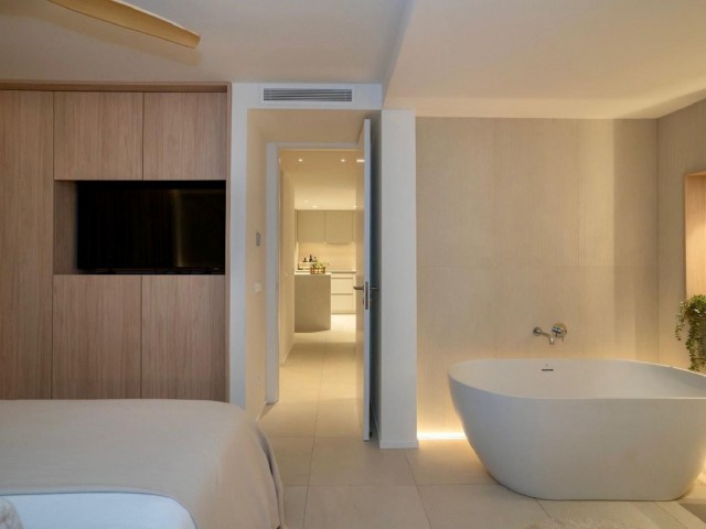 3 Bedrooms Apartment in Benalmadena Pueblo