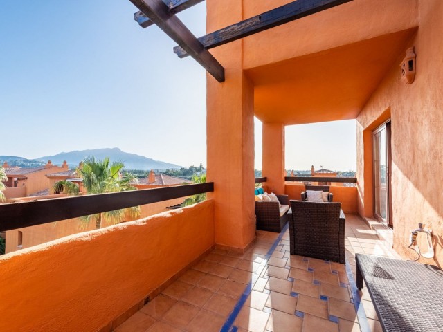 3 Bedrooms Apartment in Benahavís