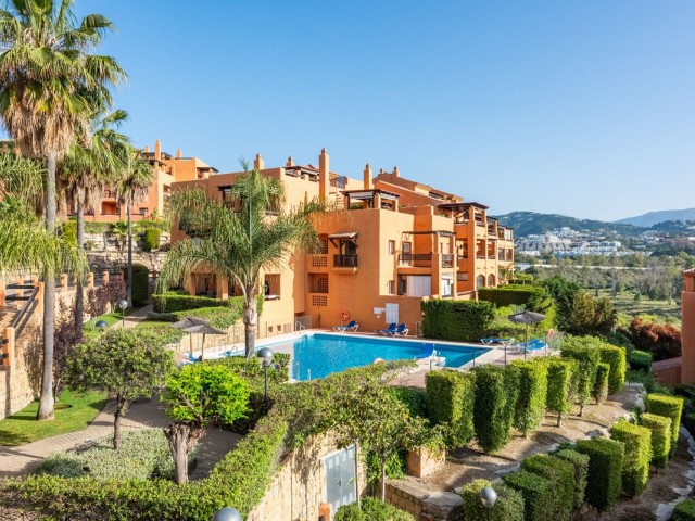 3 Bedrooms Apartment in Benahavís