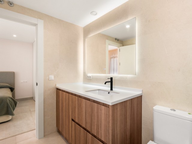4 Bedrooms Townhouse in Estepona