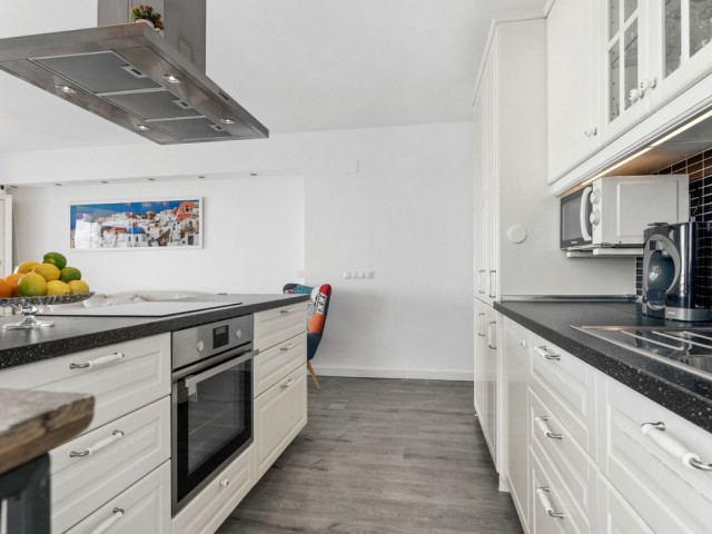 2 Bedrooms Apartment in Fuengirola