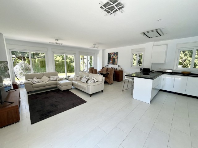 6 Bedrooms Villa in Mijas Costa
