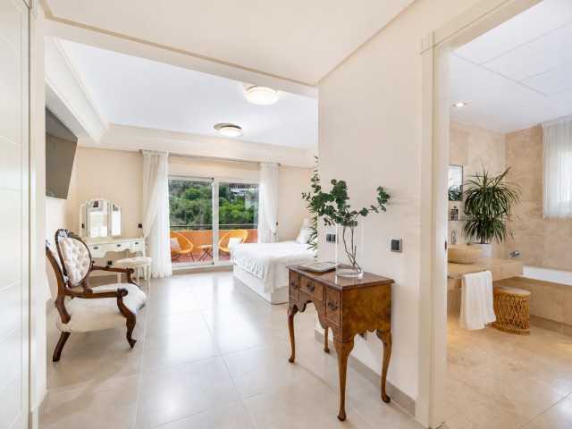 Huoneisto, Sotogrande Alto, R5369353