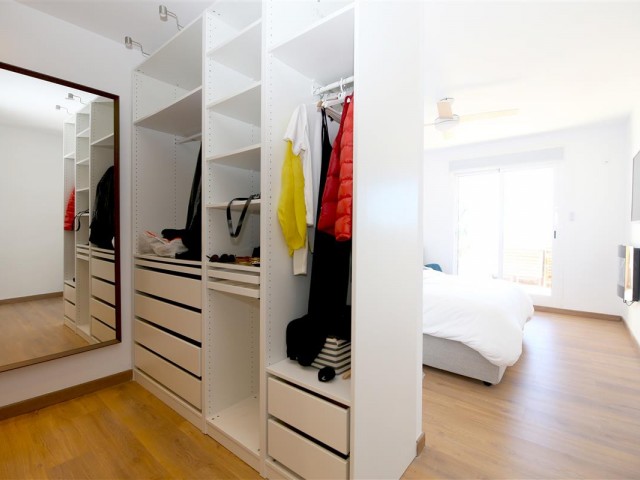 2 Bedrooms Apartment in Estepona