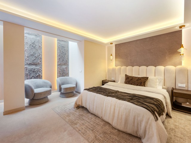Maison mitoyenne avec 3 Chambres  à Nueva Andalucía