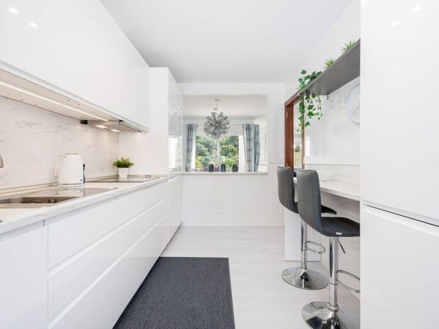 Maison mitoyenne avec 3 Chambres  à Alhaurin Golf