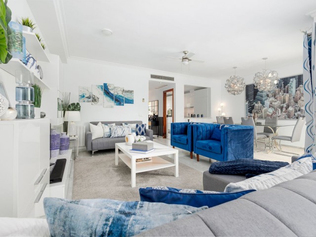 Maison mitoyenne avec 3 Chambres  à Alhaurin Golf